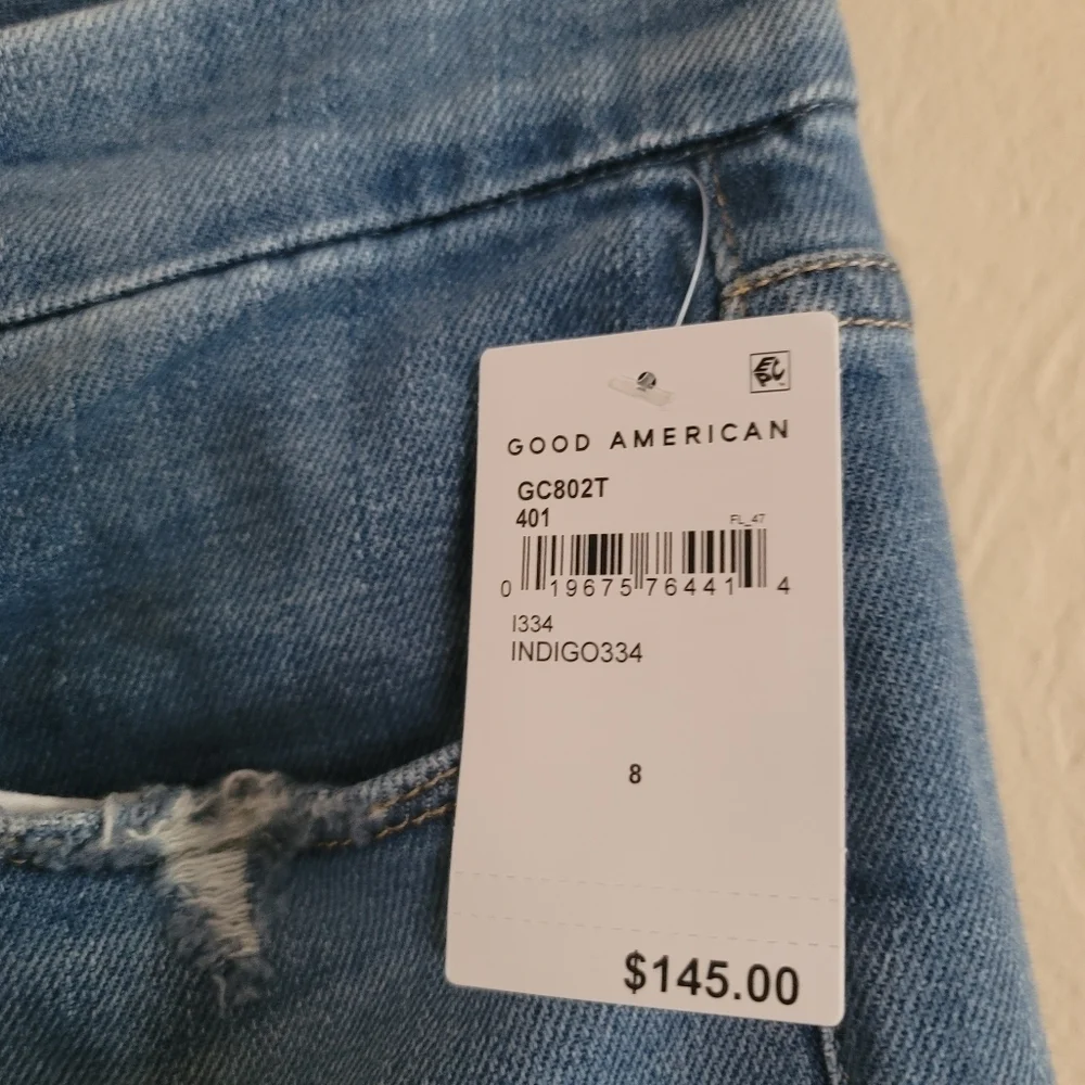 NWT -Good American, Good Classic, Distressed Indigo 334, Size‎ 8/29 - Picture 7 of 12